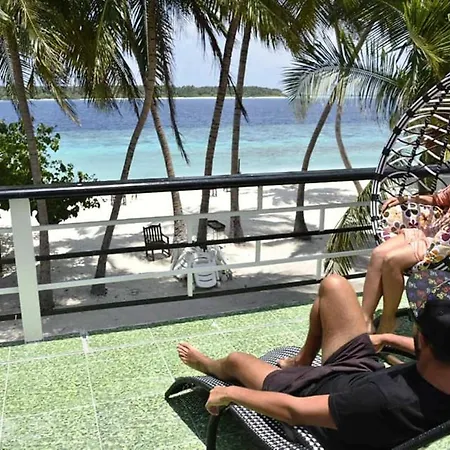 Dhonfulhafi Beach View & Spa